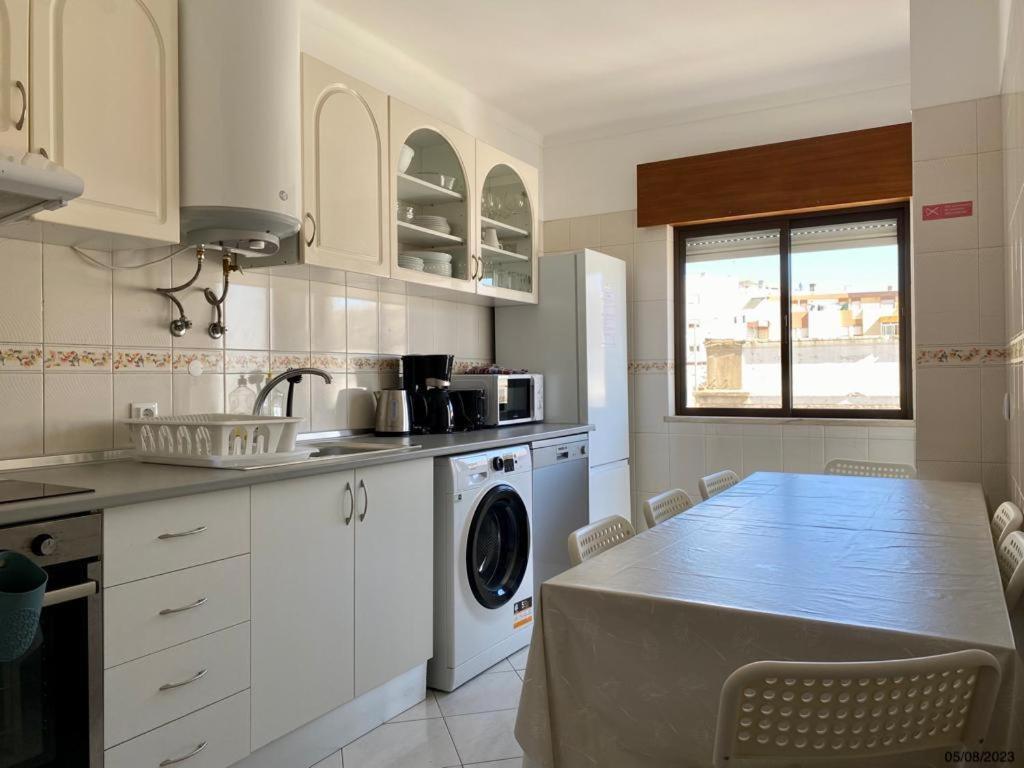 Blife Julya Private Rooms Distretto di Distretto di Faro Esterno foto